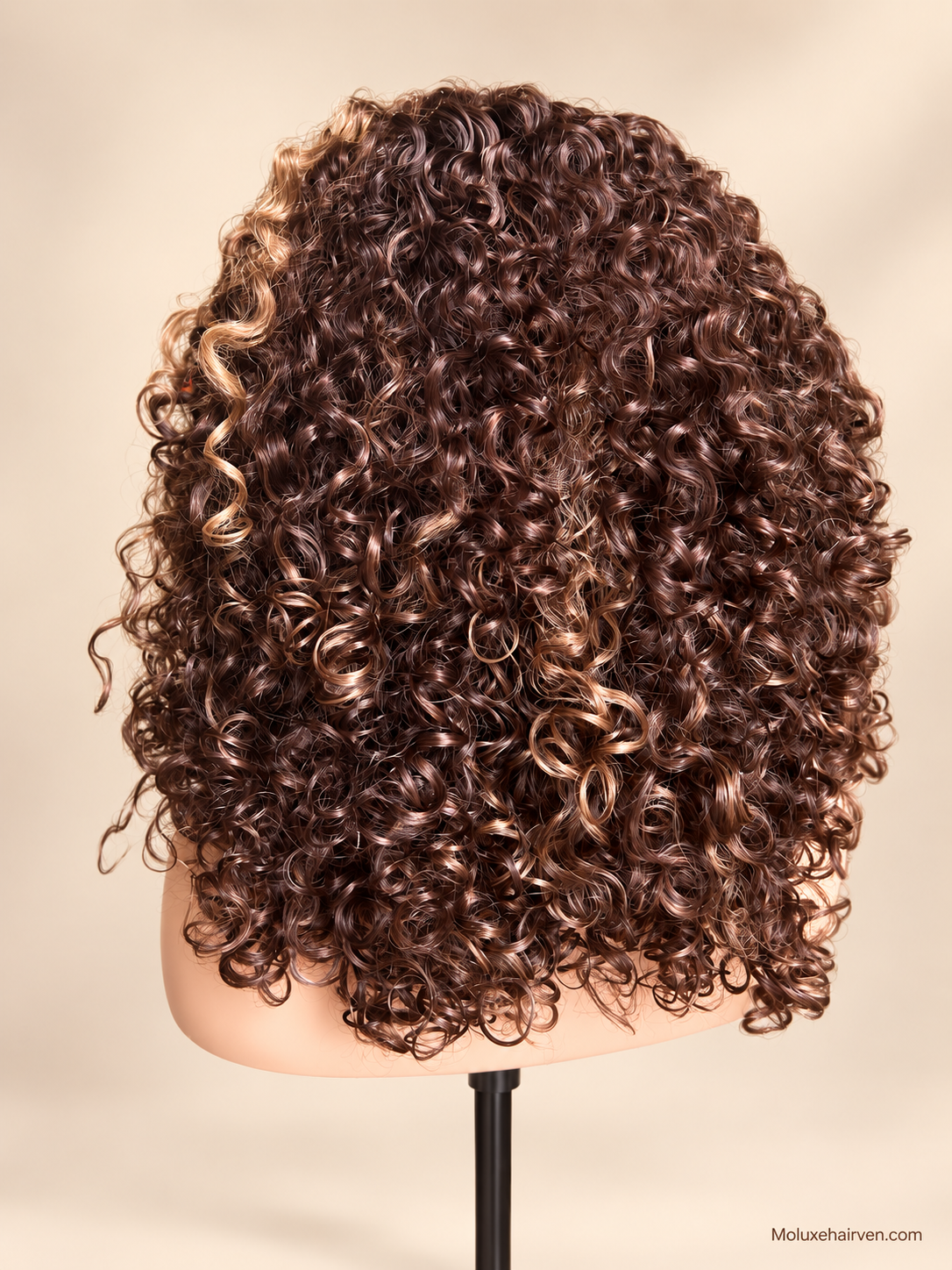 Shorty Kinky Brown Highlights