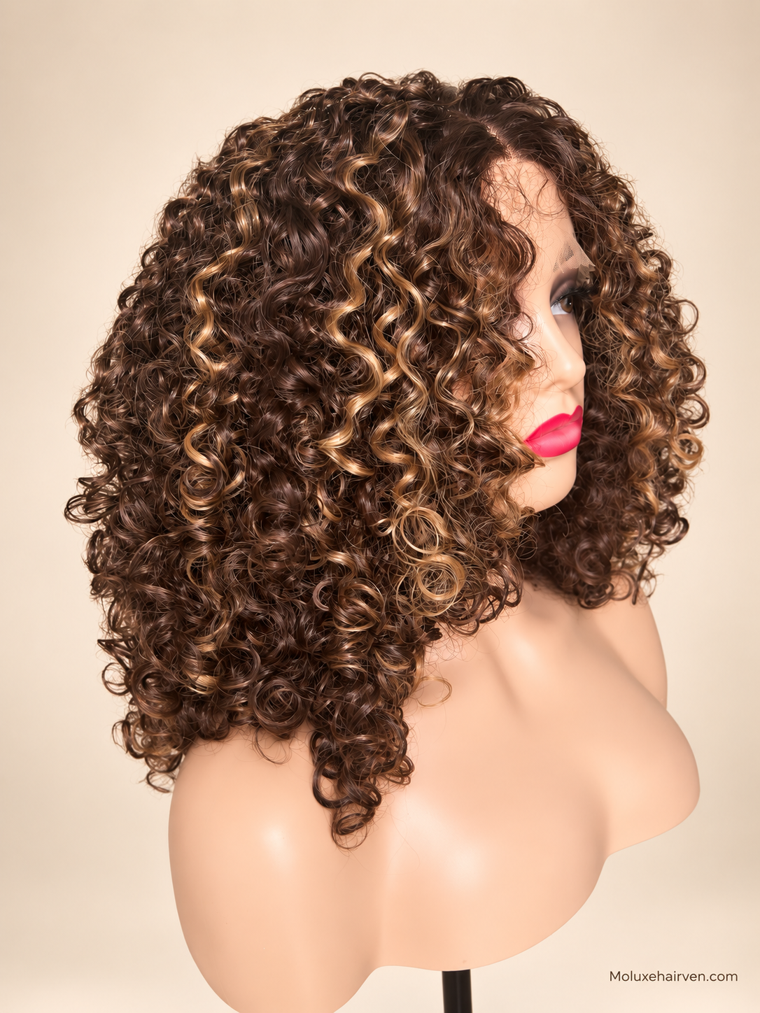Shorty Kinky Brown Highlights